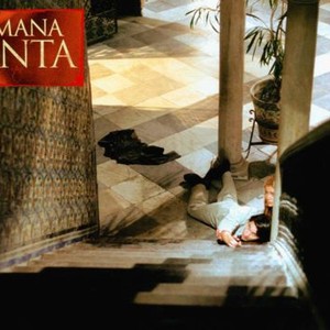 SEMANA SANTA, from left: Olivier Martinez, Mira Sorvino, 2002, © Buena Vista