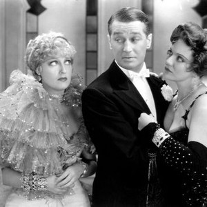THE MERRY WIDOW, Jeanette MacDonald, Maurice Chevalier, Minna Gombell, 1934