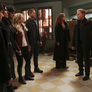 Once Upon a Time, Joshua Dallas (L), Rebecca Mader (C), Greg Germann (R), 'Firebird', Season 5, Ep. #19, 05/01/2016, ©KSITE