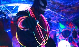 Venom: Let There Be Carnage: Official Clip - Venom's Mic Drop