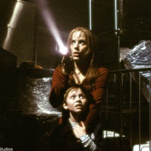 (l to r) Emma Caulfield and Lee Cormie star in Revolution Studios' thriller Darkness Falls, distributed by Columbia Pictures. photo 19