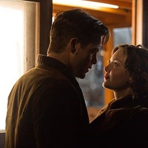 (L-R) Chris Pine as Bernie Webber and Holliday Grainger as Miriam in "The Finest Hours."