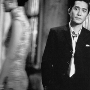 (L to R) maggie Cheung Man-yuk and Tony Leung Chiu-wai star in the Wong Kar-Wai film "In the Mood For Love." photo 20