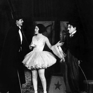 THE CIRCUS, from left: Harry Crocker, Merna Kennedy, Charlie Chaplin, 1928