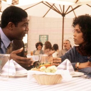 WAITING TO EXHALE, Dennis Haysbert, Whitney Houston, 1995, TM and Copyright (c)20th Century Fox Film Corp. All rights reserved.