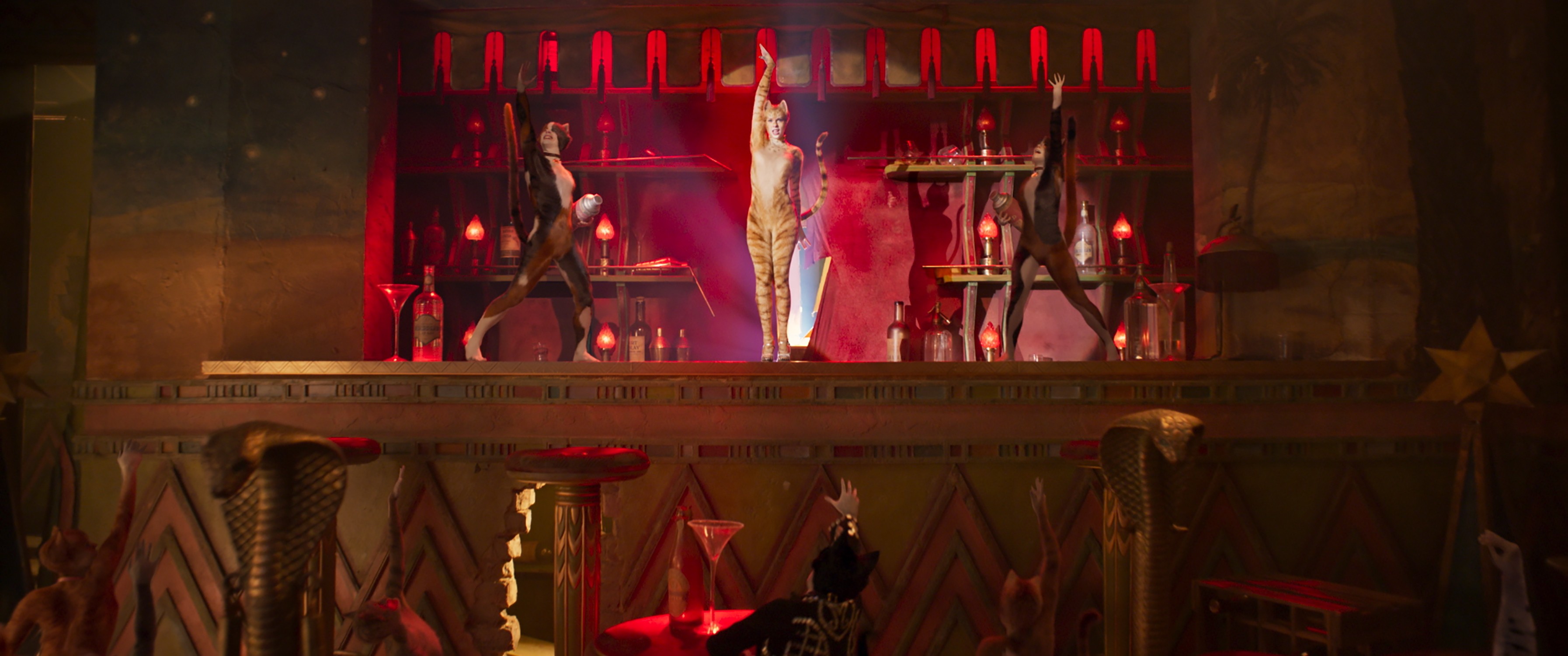 Rotten Tomatoes is Wrong About... Cats Trailers & Videos Rotten