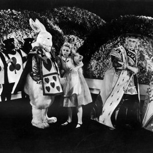 ALICE IN WONDERLAND, Richard 'Skeets' Gallagher as the White Rabbit, Charlotte Henry as Alice, Alec B. Francis as the King of Hearts, May Robson as the Queen of Hearts, 1933