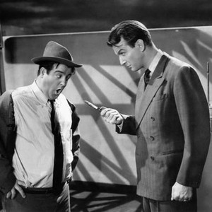 WHO DONE IT?, from left, Lou Costello, Don Porter, 1942