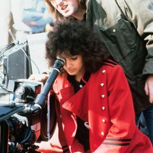 FLASHDANCE, Jennifer Beals, director Adrian Lyne on set, 1983, (c) Paramount