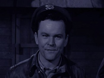 Hogan's heroes season 1 episode 1 clearance
