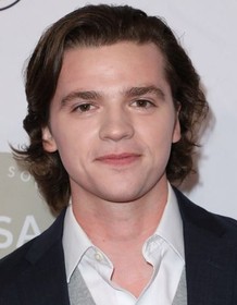 Joel Courtney