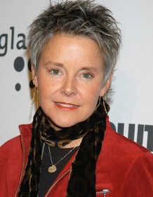 Amanda Bearse