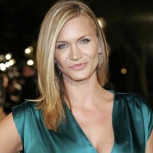 Natasha Henstridge at arrivals for CLOVERFIELD Premiere, Paramount Pictures Lot, Los Angeles, CA, January 16, 2008. Photo by: Adam Orchon/Everett Collection