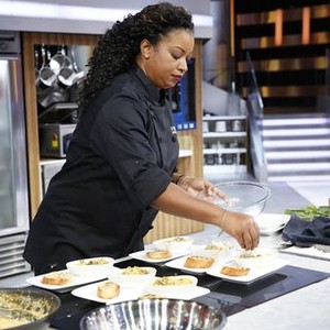 Food Fighters, Manouschka Guerrier, 'Fear My Skills, and My Heels', Season 2, Ep. #6, 08/06/2015, ©NBC