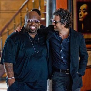 BEGIN AGAIN, (aka CAN A SONG SAVE YOUR LIFE?), from left: CeeLo Green, Mark Ruffalo, 2013. ph: Andrew Schwartz/©Weinstein Company