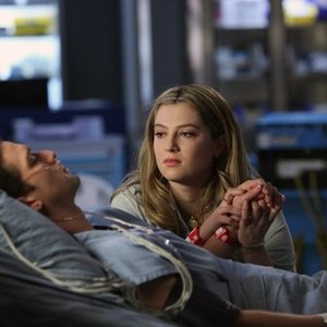 Red Band Society, Daren Kagasoff (L), Zoe Levin (R), 'The Guilted Age', Season 1, Ep. #11, 01/31/2015, ©FOX