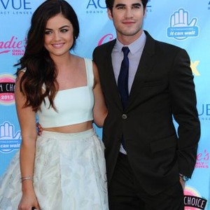 Darren Criss, Lucy Hale at arrivals for TEEN CHOICE Awards 2013, Gibson Amphitheatre, Universal City, CA August 11, 2013. Photo By: Dee Cercone/Everett Collection