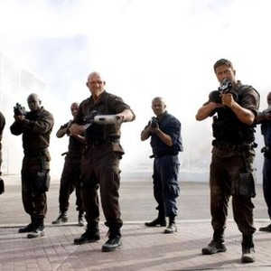 GAMER, Keith Jardine (ctr), Gerard Butler (second from right), 2009. Ph: Saeed Adyani/©Lionsgate