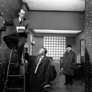 THE MASK OF DIMITRIOS, John Abbott, Peter Lorre, Sydney Greenstreet, 1944