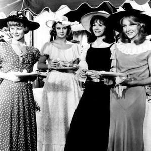 THE GROUP, Shirley Knight, Mary Robin-Redd, Jessica Walter, Joanna Pettet, 1966