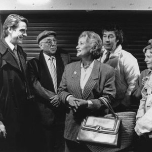 A CHORUS OF DISAPPROVAL, Anthony Hopkins, Jeremy Irons, Lionel Jeffries, Sylvia Syms, Gareth Hunt, Barbara Ferris, Patsy Kensit, 1988, (c)Southgate Entertainment