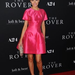Bar Paly (wearing a dress by The 2nd Skin Co) at arrivals for THE ROVER Premiere, The Regency Bruin Theatre, Los Angeles, CA June 12, 2014. Photo By: Dee Cercone/Everett Collection