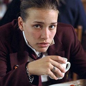 Paula (PIPER PERABO) is snubbed by her lunch companion. photo 20
