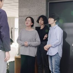 The Woman Who Ran (2019) photo 6