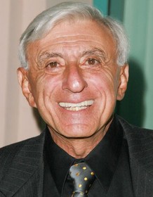Jamie Farr