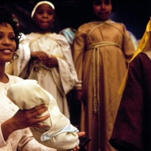 THE PREACHER'S WIFE, Whitney Houston (left), 1996. ©Buena Vista Pictures
