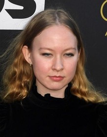 Olivia Simmons | Rotten Tomatoes