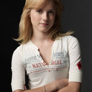 Laura Slade Wiggins as Karen Jackson