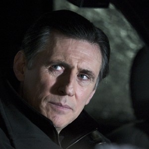 Gabriel Byrne stars in Jean-Francois Richet's ASSAULT ON PRECINCT 13, a Rogue Pictures release.