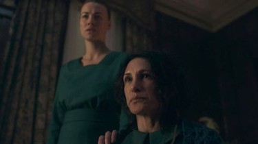 Watch the handmaid's tale season 3 episode hot sale 7 online