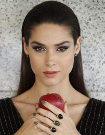 Fernanda Machado