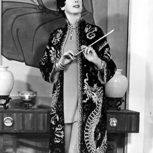 AUNTIE MAME, Rosalind Russell, 1958