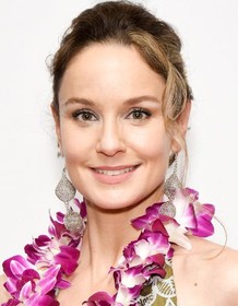 Sarah Wayne - Rotten Tomatoes