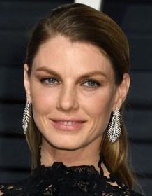 Angela Lindvall