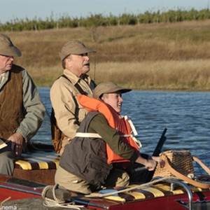 (left to right)  Garth (Michael Caine), Hub (Robert Duvall), and Walter (Haley Joel Osment) in New Line Cinema's upcoming film, SECONDHAND LIONS. photo 18