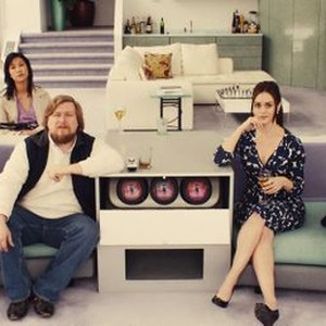 MISTRESS AMERICA, Lola Kirke (left), Cindy Cheung (back right), Michael Chernus (beard), Heather Lind (hand on chin), Matthew Shear (right), 2015. TM and copyright ©Fox Searchlight Pictures. All rights reserved.