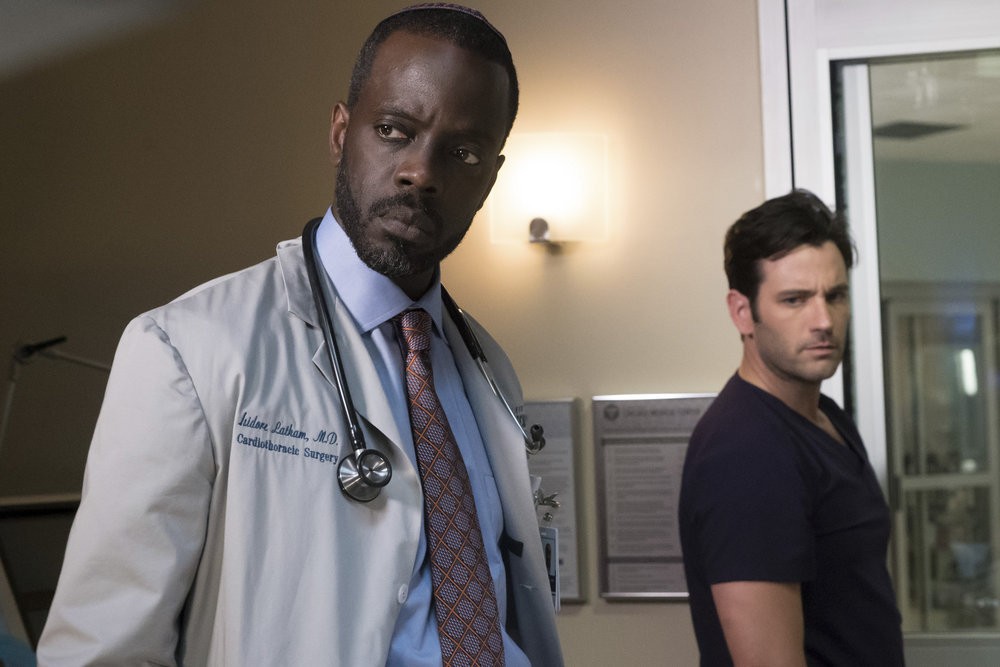 Chicago Med' Season 2 Preview: Bosses on New Romances and Dr. Charles'  “Skeletons” – The Hollywood Reporter