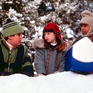 Josh Peck, Zena Grey and Jade Yorker in Paramount's Snow Day photo 3