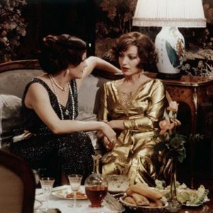 CHANEL SOLITAIRE, Catherine Allegret, Marie-France Pisier, 1981, (c) United Film Distribution