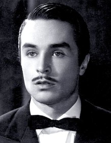 Carlos Agostí