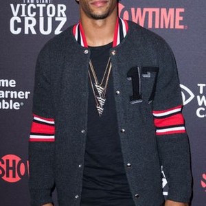 Victor Cruz at arrivals for I AM GIANT: VICTOR CRUZ Premiere, Crosby Street Hotel, New York, NY October 26, 2015. Photo By: Abel Fermin/Everett Collection