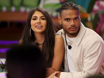 Love island season 5 episode hotsell 36