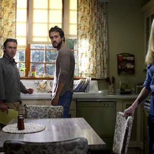 Director ANDREW DOUGLAS with RYAN REYNOLDS and MELISSA GEORGE on the set of THE AMITYVILLE HORROR. photo 5