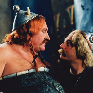 A scene from the film Asterix and Obelix Meet Cleopatra. photo 4