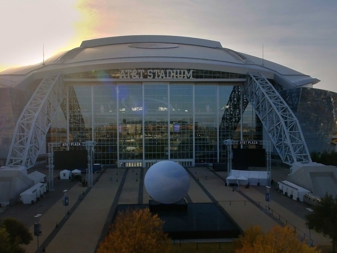 1,216 Dallas Cowboys Thanksgiving Stock Photos, High-Res Pictures, and  Images - Getty Images