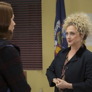 Ellie Kemper, Carol Kane in "Unbreakable Kimmy Schmidt," season 3 (Eric Liebowitz/Netflix)